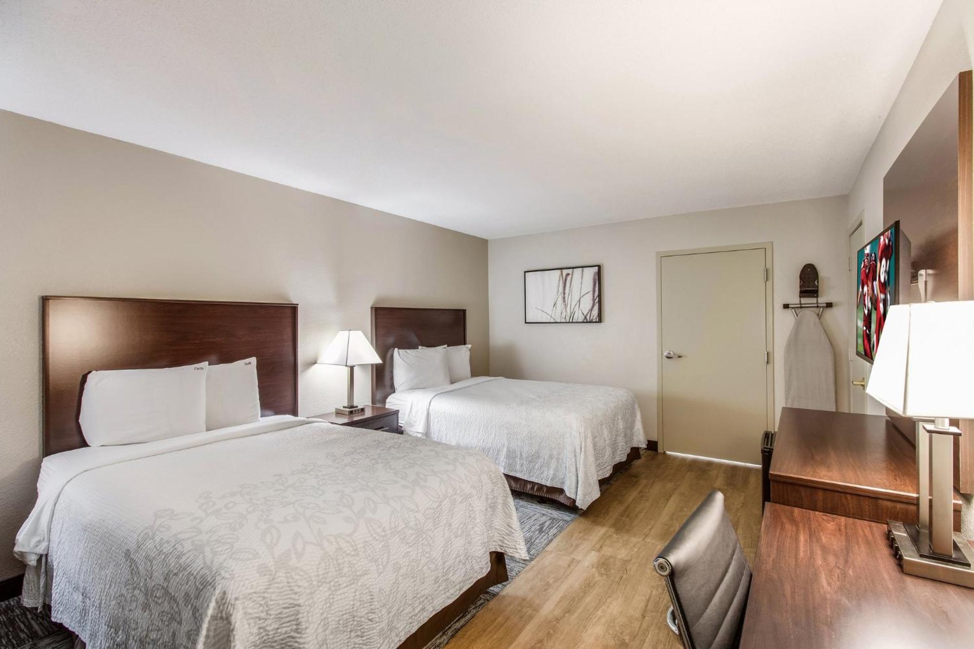 Red Roof Plus Brooklyn - Flatbush Ave نيو يورك المظهر الخارجي الصورة