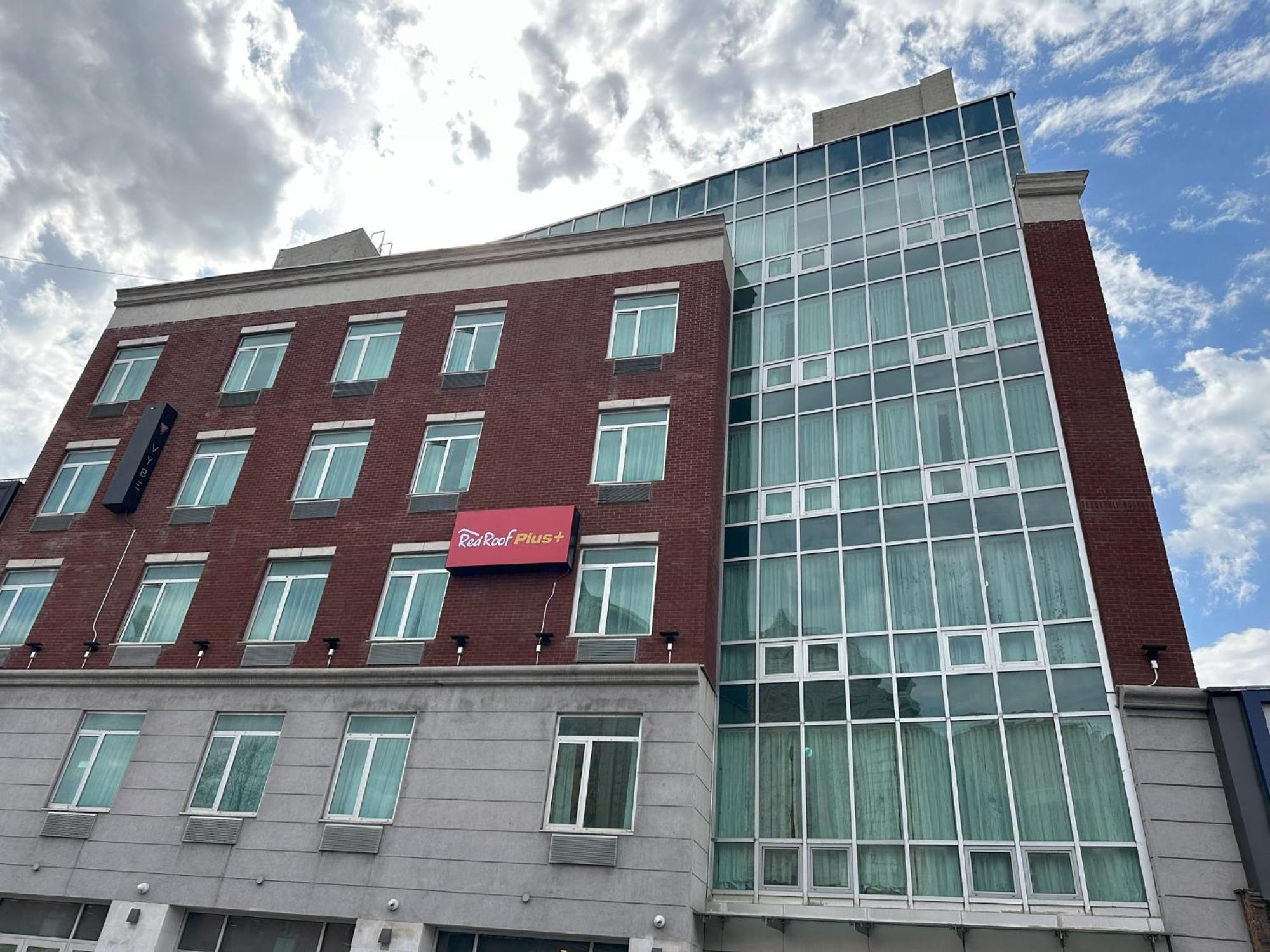 Red Roof Plus Brooklyn - Flatbush Ave نيو يورك المظهر الخارجي الصورة
